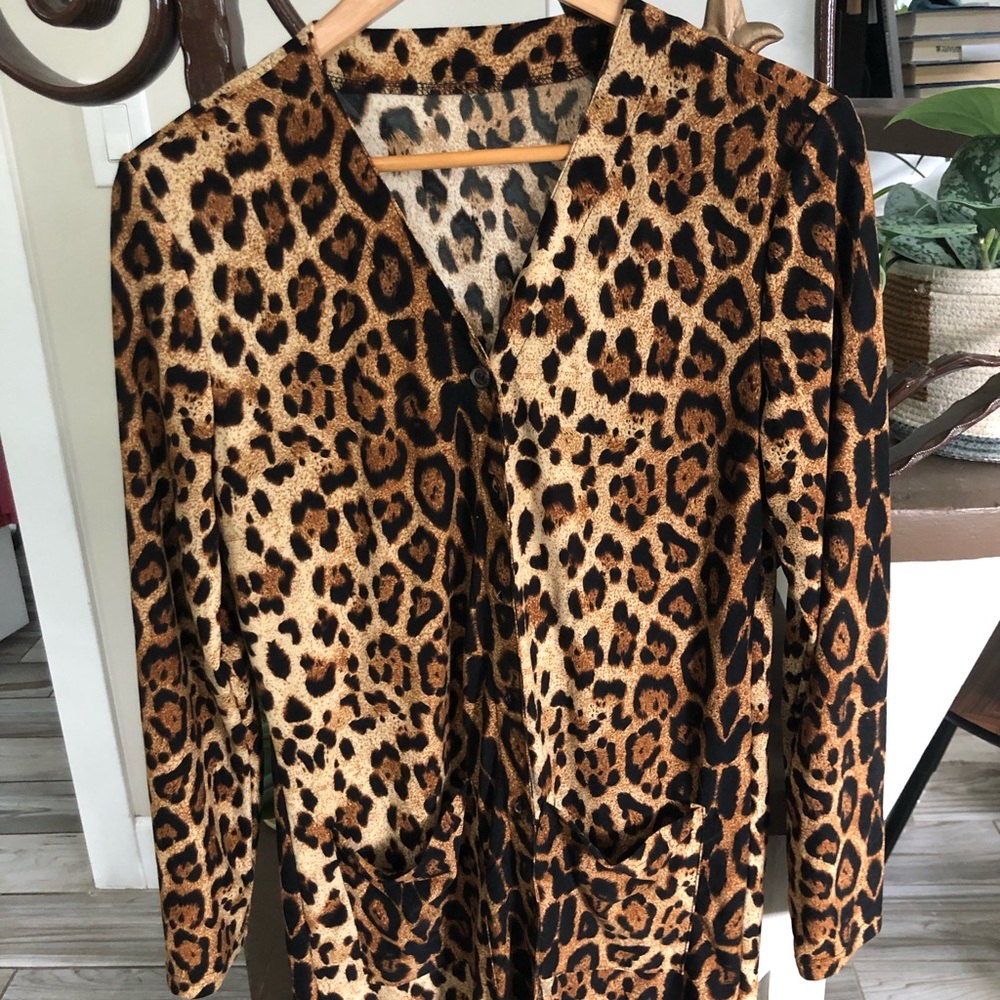 Leopard lightweight medium cardigan